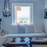 Omnia Villa