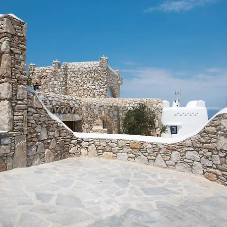 Omnia Villa